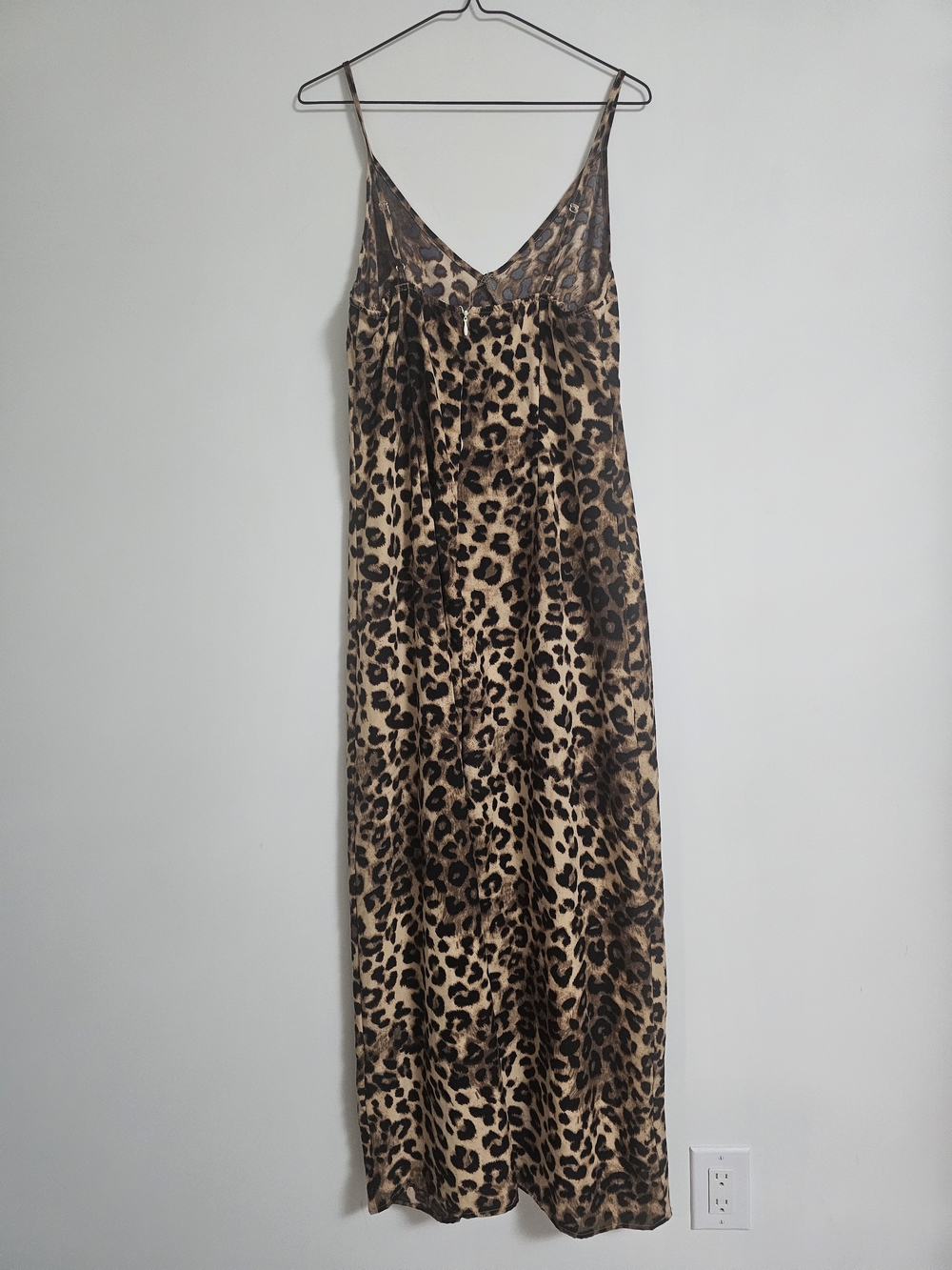 H&M Leopard Print Maxi Slip Dress in Beige and Brown - Picture 2 of 2